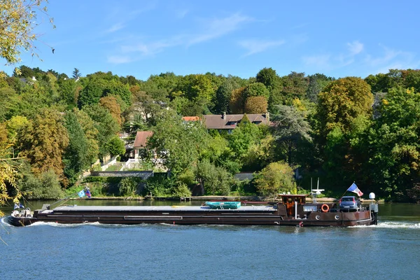 Ile de France, Triel festői város sur Seine — Stock Fotó