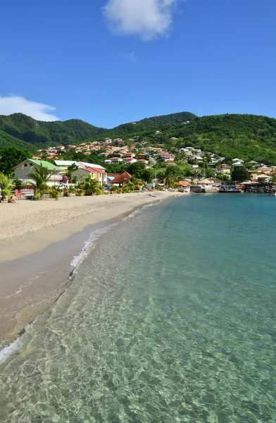 Martinique, het schilderachtige stad van Les Anses d Arlet in West I — Stockfoto