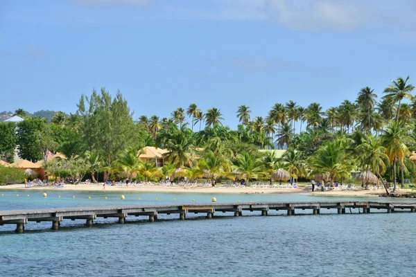 Martinique, pittoreske dorp van Sainte Anne in West-Indië — Stockfoto