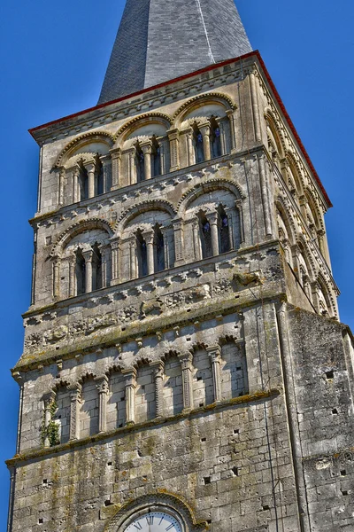 France, ville pittoresque de La Charite sur Loire en Bourgogne — Photo