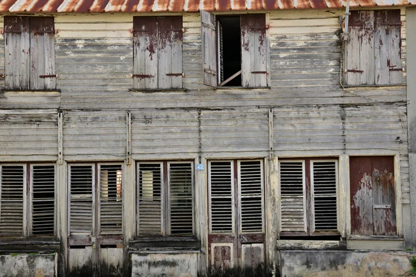 Martinica, pitoresca cidade de Le Saint Esprit nas Índias Ocidentais — Fotografia de Stock