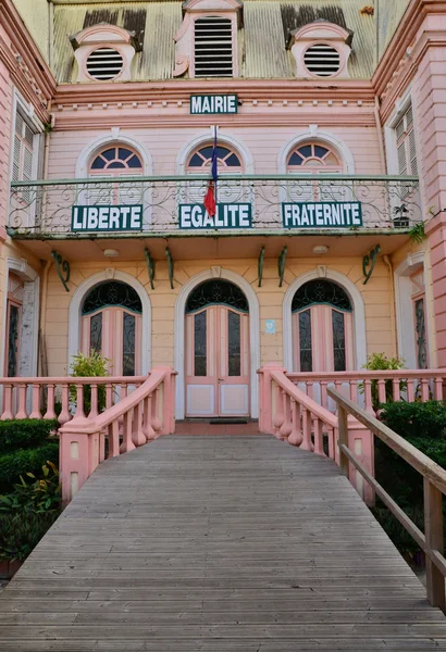 Martinique, schilderachtige stad van Le Saint Esprit in West-Indië — Stockfoto