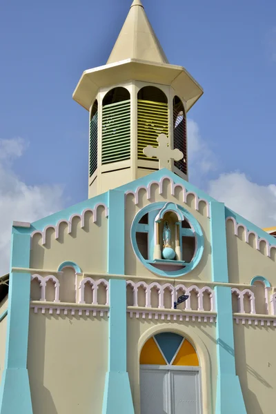 Мартініка, мальовниче місто Рів'єр Pilote у Вест-Індія — стокове фото