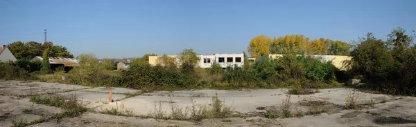 Francia, páramo industrial en Les Mureaux — Foto de Stock