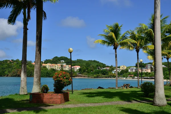 Martinique, schilderachtige stad van La Trinite in West-Indië — Stockfoto