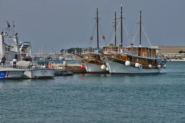 Kroatien. historiska och pittoreska staden Split i Balkan — Stockfoto