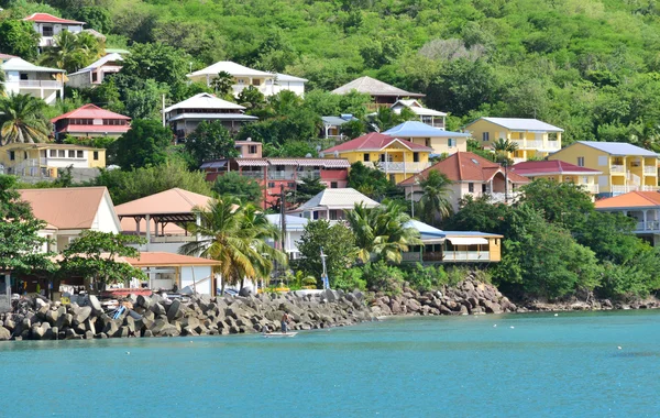 Martinik, malebné město Les Anses d Arlet západě jsem — Stock fotografie