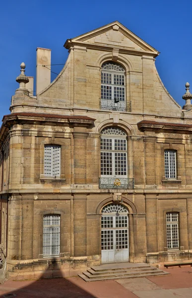 Francia, pittoresca città di Cluny in Saone et Loire — Foto Stock