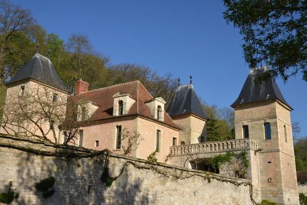 France, the picturesque castle of Medan — Stock Photo, Image