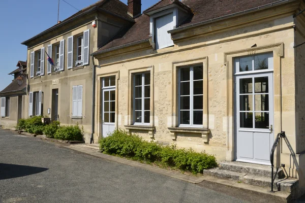 Francia, pintoresco pueblo de Vaudancourt en Oise — Foto de Stock