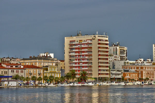 Croácia, cidade pitoresca de Zadar nos Balcãs — Fotografia de Stock