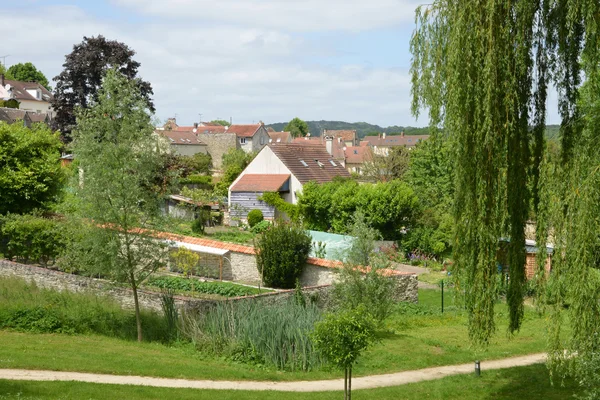 Ile de France, malebné vesnici Oinville sur Montcient — Stock fotografie