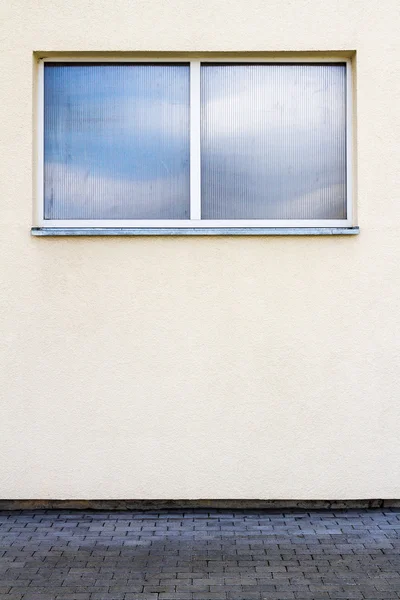 Moderne witte straat muur — Stockfoto