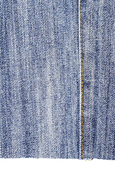 Stück Blue Jeans Stoff Isoliert Auf Weißem Hintergrund Unebene Kanten — Stockfoto