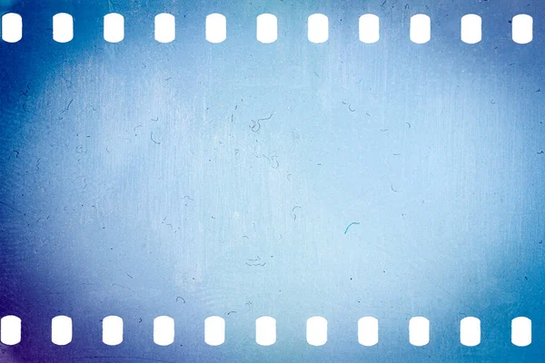 Staubige Und Grunzige 35Mm Filmstruktur Oder Oberfläche Perforierter Kamerafilm Isoliert — Stockfoto