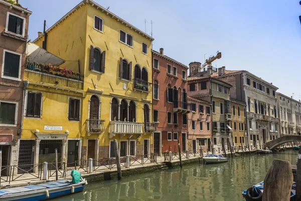运河查看威尼斯，意大利 — 图库照片