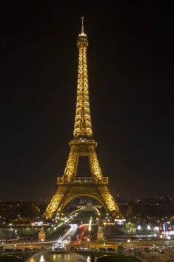 Gece Aralık 2015, Paris Eyfel Kulesi