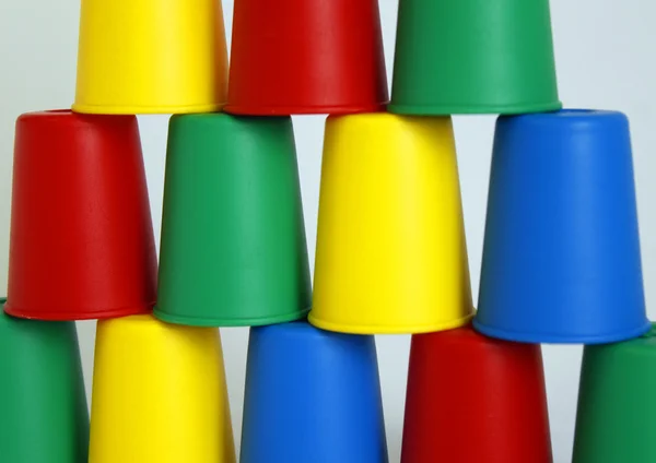 Diferente balde pote cor de plástico — Fotografia de Stock