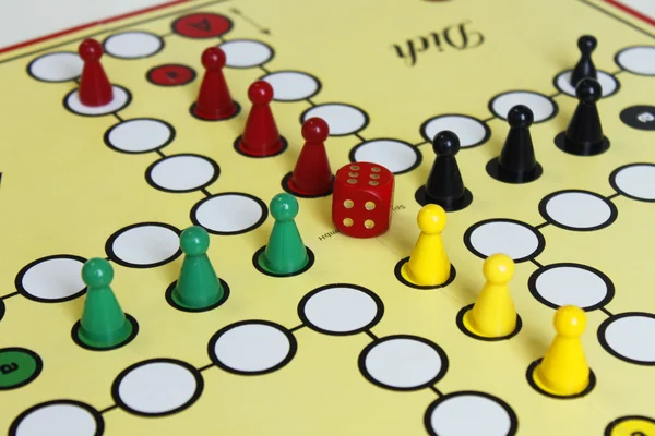 Oyun oyun şekil boardgame şans kızgın — Stok fotoğraf