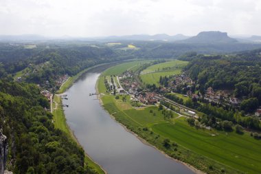 Elbsandteingebirge Saechsische Schweiz kumtaşı Saksonya
