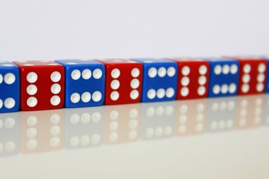 Wuerfel Spiel oyun zar blau numarası rot