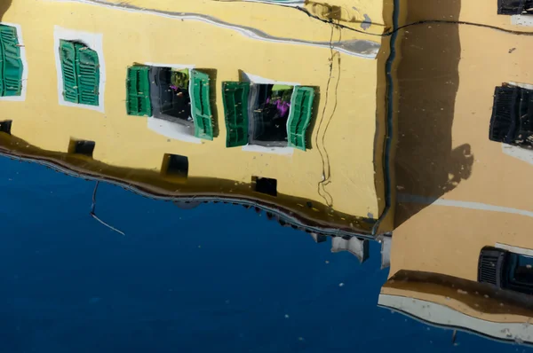 Windows reflexions on sea water at Veli Losinj — Stock Photo, Image