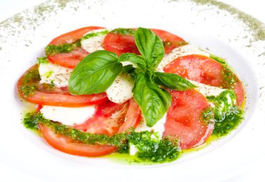 plaka Caprese salatası