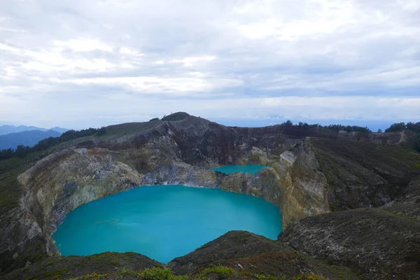 Foto Hermoso Maravilloso Lago Volcánico Multicolor Cráter Volcán Parque Nacional — Foto de Stock