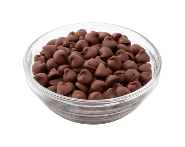 Шоколадні чіпси в скляній мисці — стокове фото