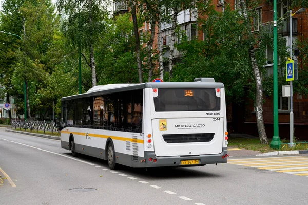 Halbflur Überlandbus Liaz 5292 Auf Der Spartak Straße Chimki Gebiet — Stockfoto