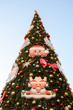      Kızıl Meydan 'da Noel ağacı, Moskova, Rusya Federasyonu, Aralık 05, 2020