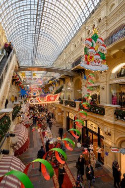 GUM mağazasında yeni yıl ve Noel süslemeleri, Moskova, Rusya Federasyonu, 05 Aralık 2020