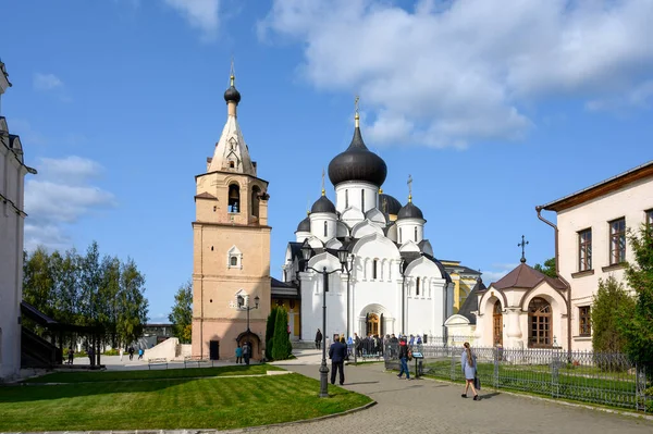 Zvonice Kaplí Pohřební Trezor Job Patriarcha Moskvy Katedrála Nanebevzetí Panny — Stock fotografie