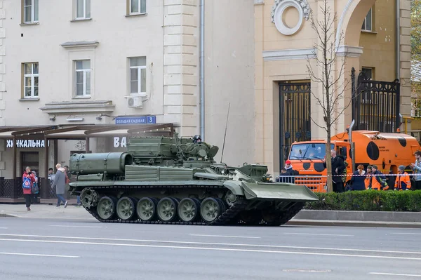 Armored Recovery Vehicle Brem Follows Bolshaya Sadovaya Street Ready Rehearsal — Stock Photo, Image