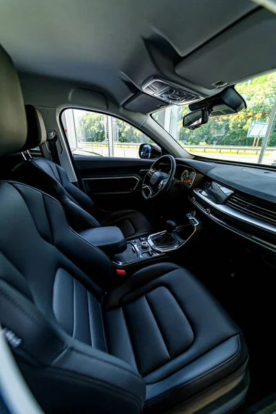 Interieur Van Een Nieuwe Luxe Auto Zwarte Salon Van Auto — Stockfoto