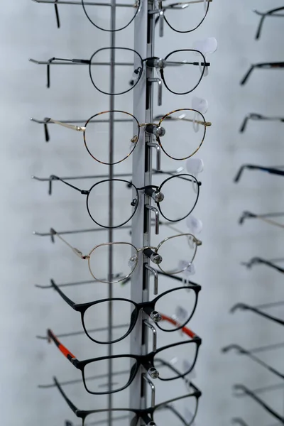 Cru Lunettes Élégance Mode Dans Magasin Vitrine Avec Lunettes Dans — Photo