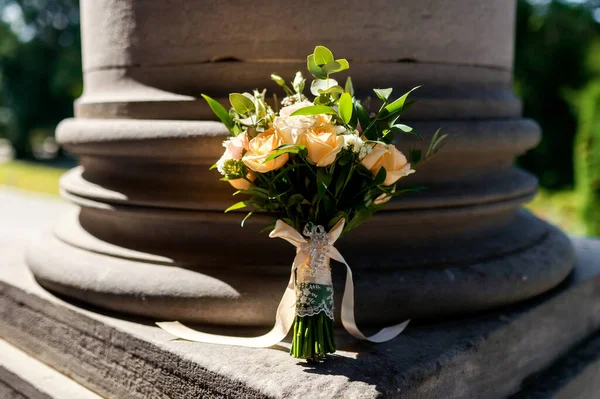Esküvői Rózsa Csokor Dekoráció Házasság Gyönyörű Virágcsokor — Stock Fotó
