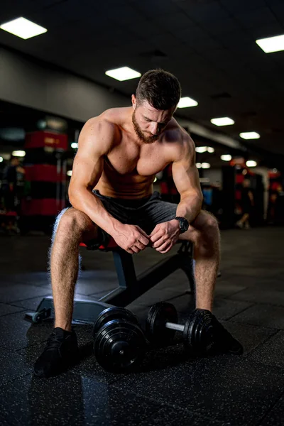 Shirtless Strong Man Resting Active Workout Handsome Muscular Bodybuilder Have — Stock Photo, Image