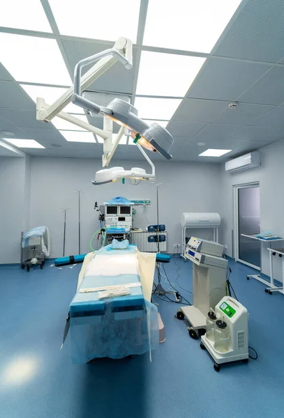 Chirurgie Apparaten Moderne Lichtafdeling Moderne Medische Apparatuur Nieuw Ziekenhuis — Stockfoto