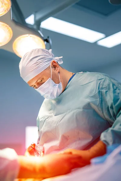 Male Surgeon Wearing Protective Cap Mask Standing Preparing Operation Medic — Stock Photo, Image