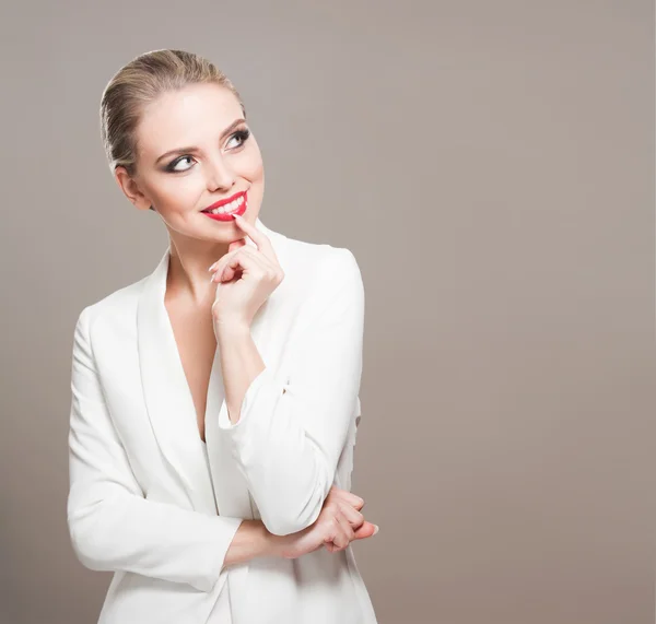 Gorgeous blond woman in festive makeup. — Stock Photo, Image