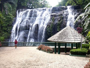Hinulugang Taktak doğa parkı Taktak yol Antipolo City, Filipinler.