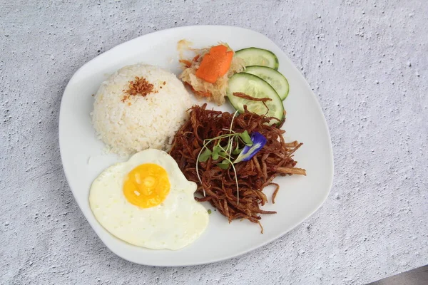 Foto Makanan Filipina Yang Baru Dimasak Disebut Pulledporksilog Yang Merupakan — Stok Foto