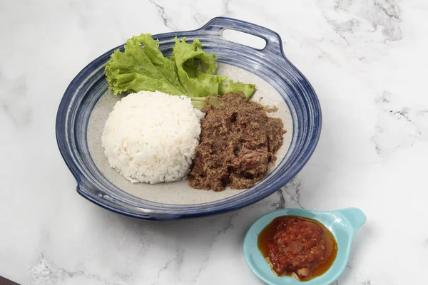 Foto Van Vers Gekookt Indonesisch Eten — Stockfoto