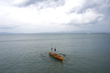 Ahşap tekne okyanusa