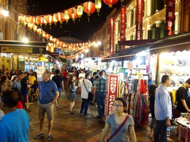 Dükkan ve mağazalarda sunmak ve Chinatown, Singapur turistler için a değişiklik-in yerel Hatıralık ürünleri satmak.