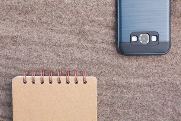 defter ve smartphone