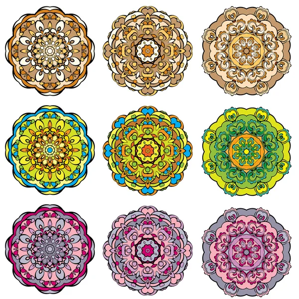 Set de 9 coloridos adornos redondos, patrones florales caleidoscopio . — Archivo Imágenes Vectoriales