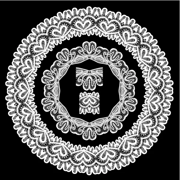 Runder Rahmen - florales Spitzenornament - weiß auf schwarzem Hintergrund. — Stockvektor