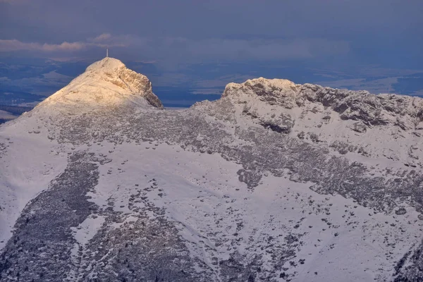 ポーランドの冬のタトラ山脈 — ストック写真